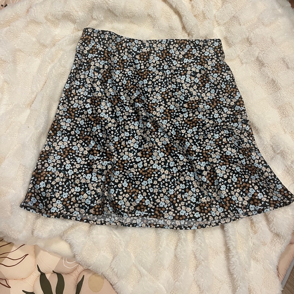 LOFT Outlet Petite Satin Skater Skirt